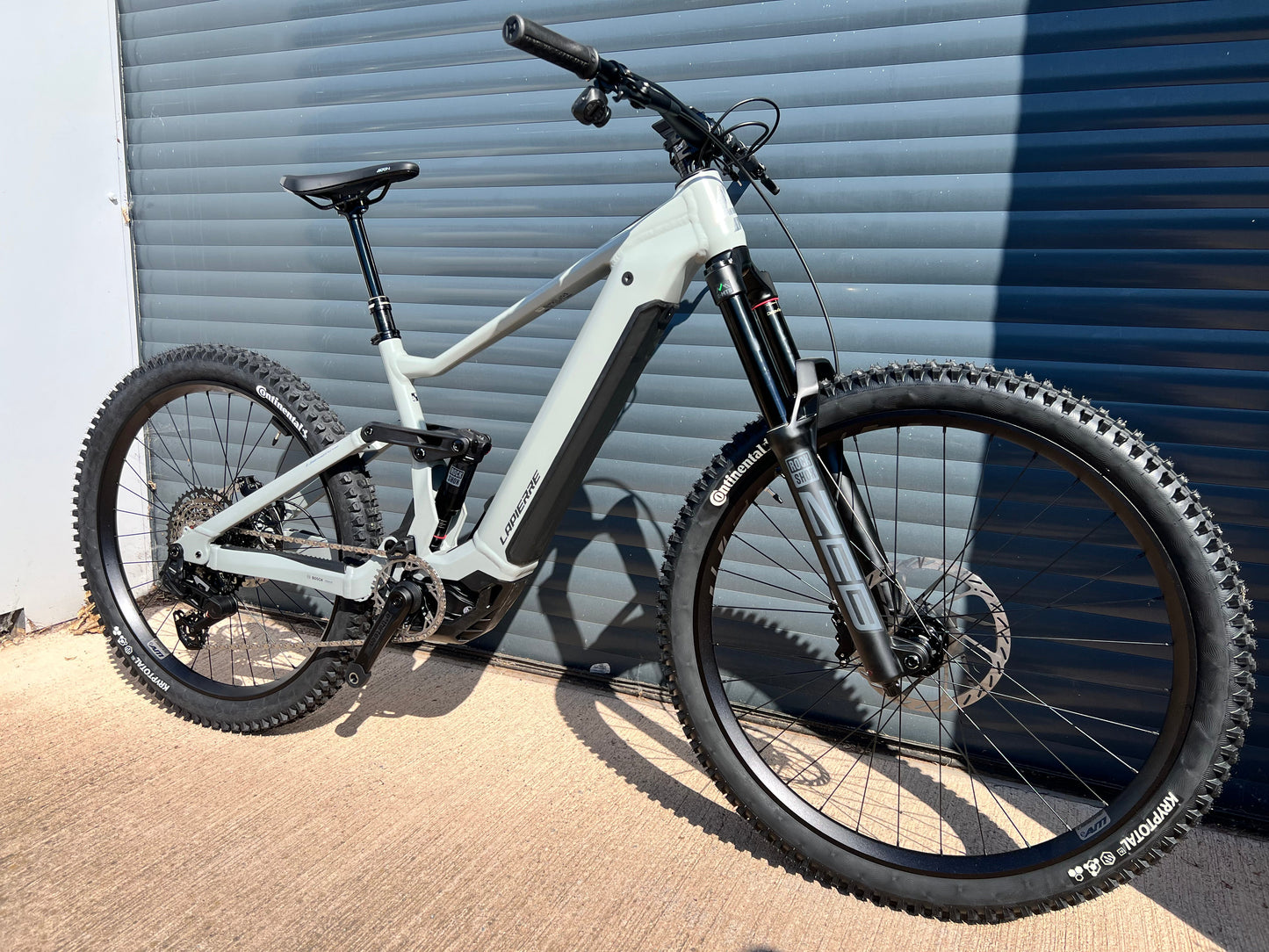Lapierre Overvolt AM 7.8 2025 Electric Mountain Bike RRP £5199 - CLEARANCE PRICE
